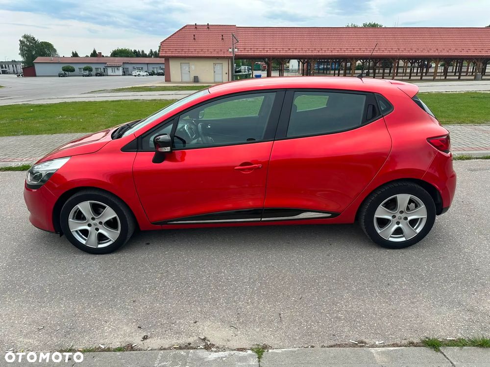 Renault Clio TCe 90 Dynamique - 8
