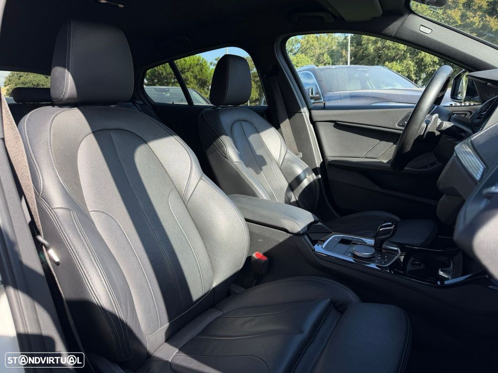 BMW M135i xDrive - 22