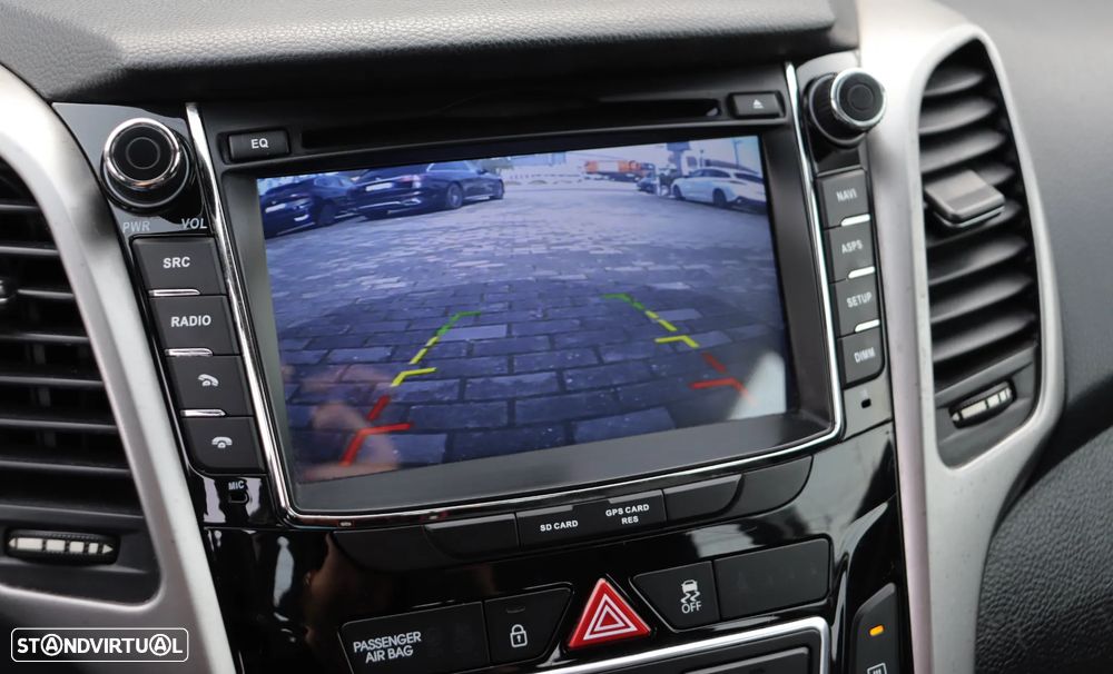 Hyundai i30 1.6 CRDI Blue Comfort - 19