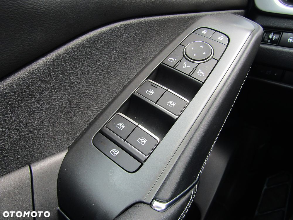 Nissan Qashqai - 16