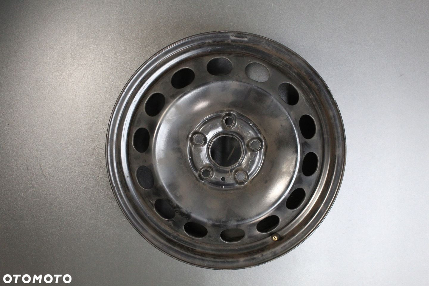 Felgi 16 5x112 VW Golf Skoda Octavia F7218-18 - 4