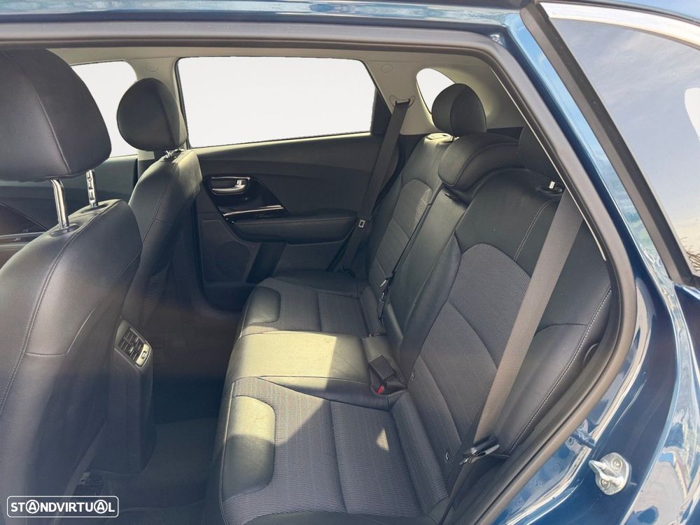 Kia Niro 1.6 GDi HEV Tech - 13