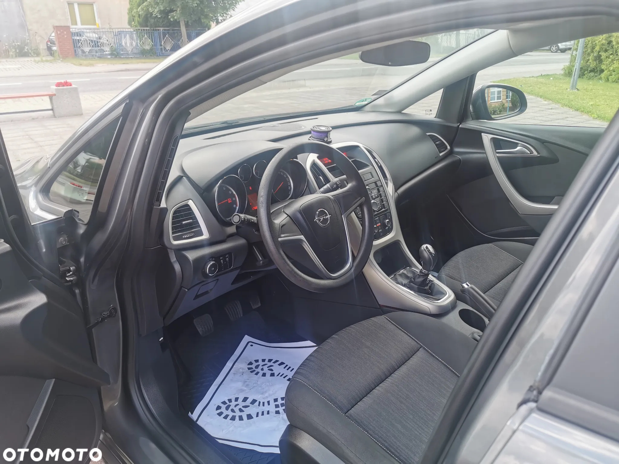 Opel Astra - 13