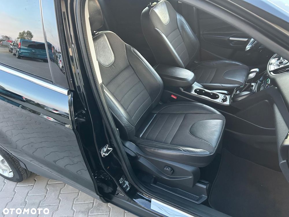 Ford Kuga 2.0 TDCi 4x4 Titanium - 10