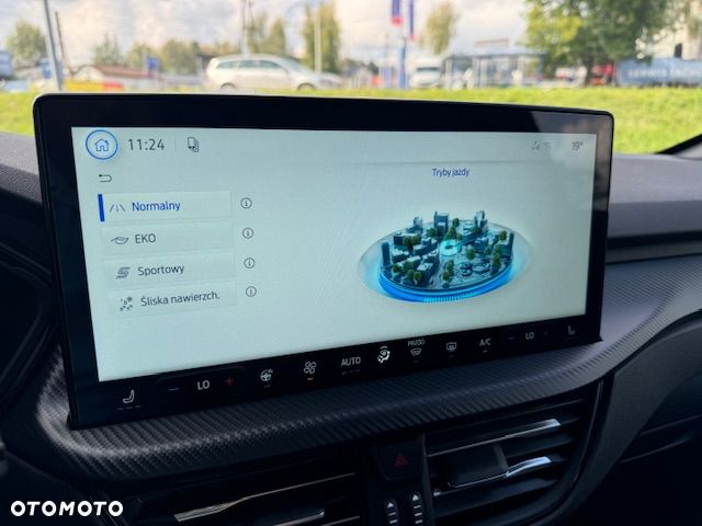 Ford Kuga - 9