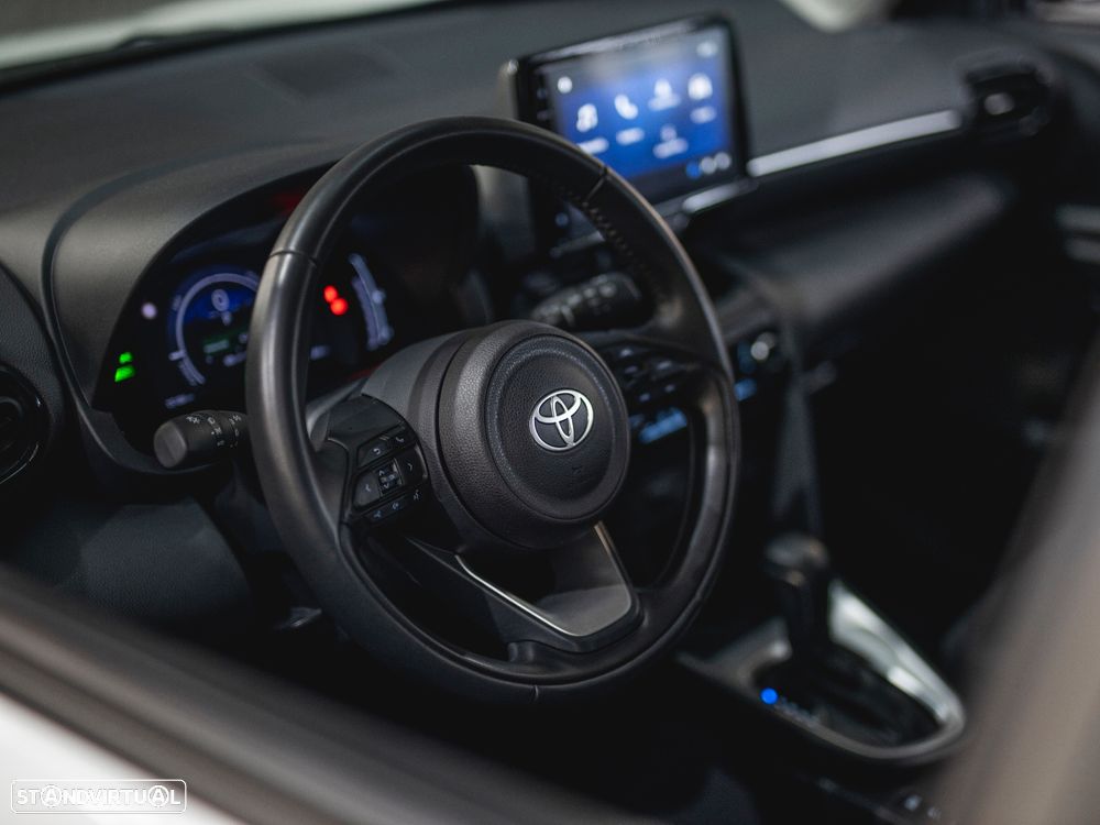 Toyota Yaris Cross 1.5 HDF Comfort - 16