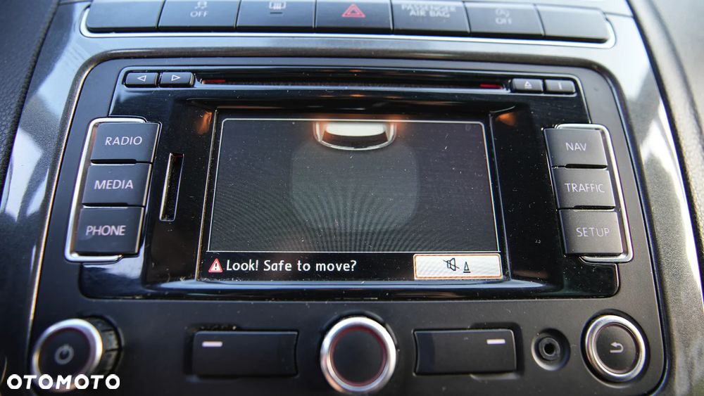 Volkswagen Polo 1.6 TDI Highline - 16