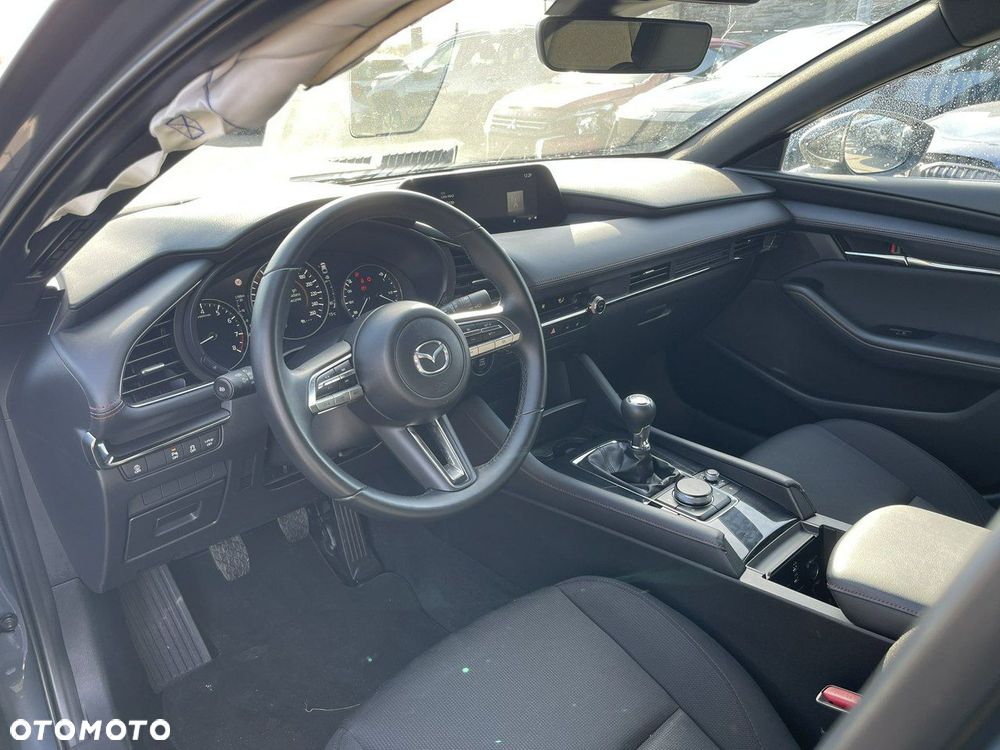 Mazda 3 e-SKYACTIV-X 186 M HYBRID CENTRE-LINE - 11