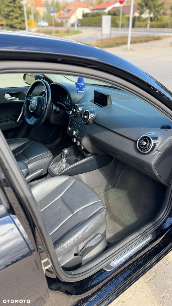 Audi A1 Sportback 1.6 TDI Sport S tronic - 33