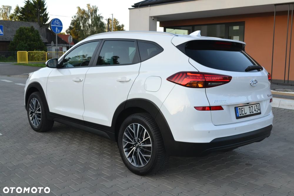 Hyundai Tucson blue 1.6 GDi 2WD Navi - 14