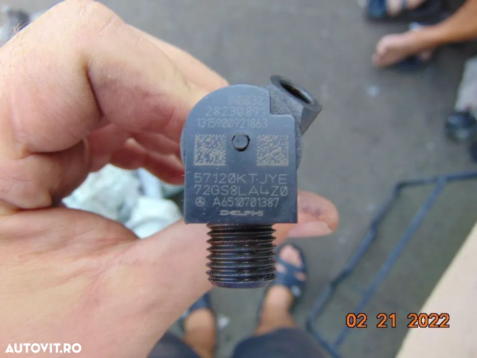 injectoare Mercedes 2.2 euro 5 a class w176 b class w246 2204 w212  w1 - 5