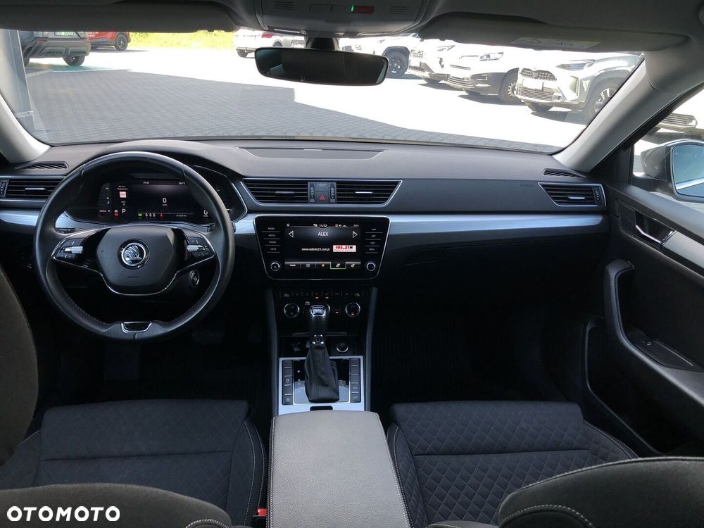 Skoda Superb 2.0 TDI SCR 4x4 Ambition DSG - 10