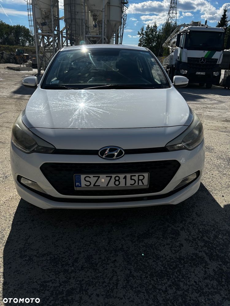 Hyundai i20 - 3