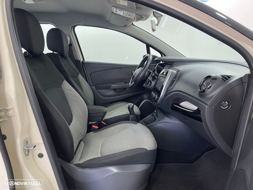 Renault Captur 1.5 dCi - 21