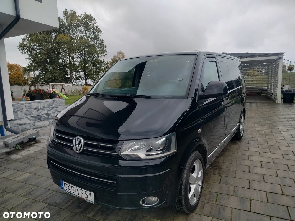 Volkswagen Multivan - 1