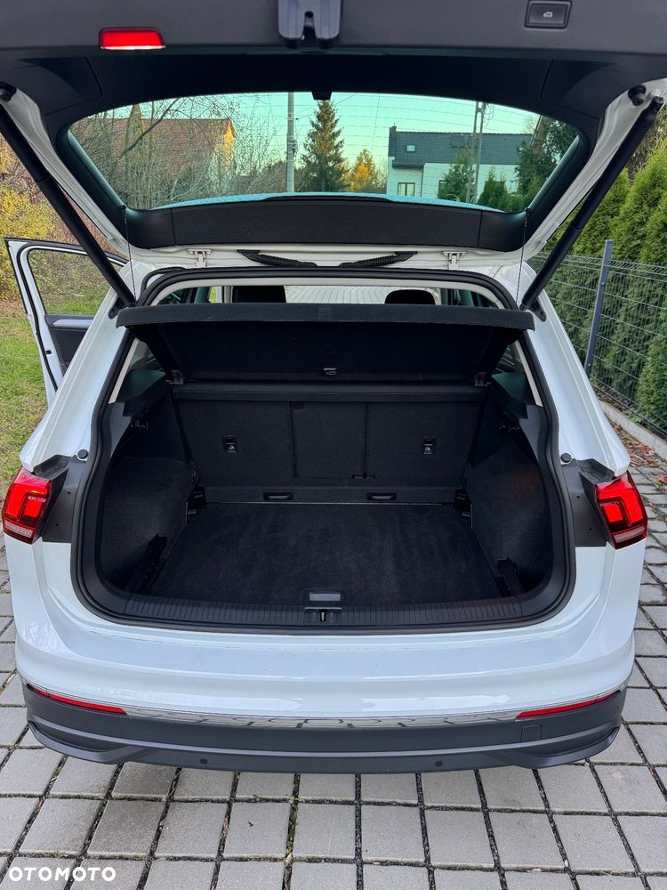 Volkswagen Tiguan 2.0 TDI SCR Life DSG - 17