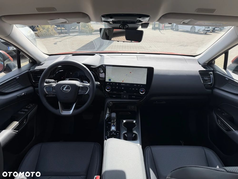Lexus NX 350h Omotenashi AWD - 12
