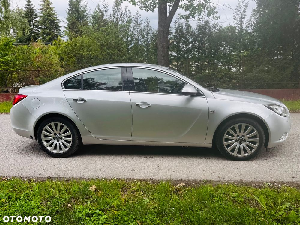 Opel Insignia 2.0 T Cosmo - 3