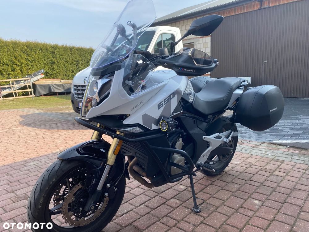 Cfmoto 650 MT