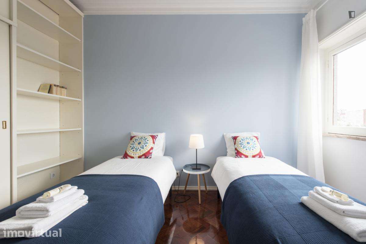 Apartamento com 2 quartos - localizado em Carnide Lisbon - Grande imagem: 5/25