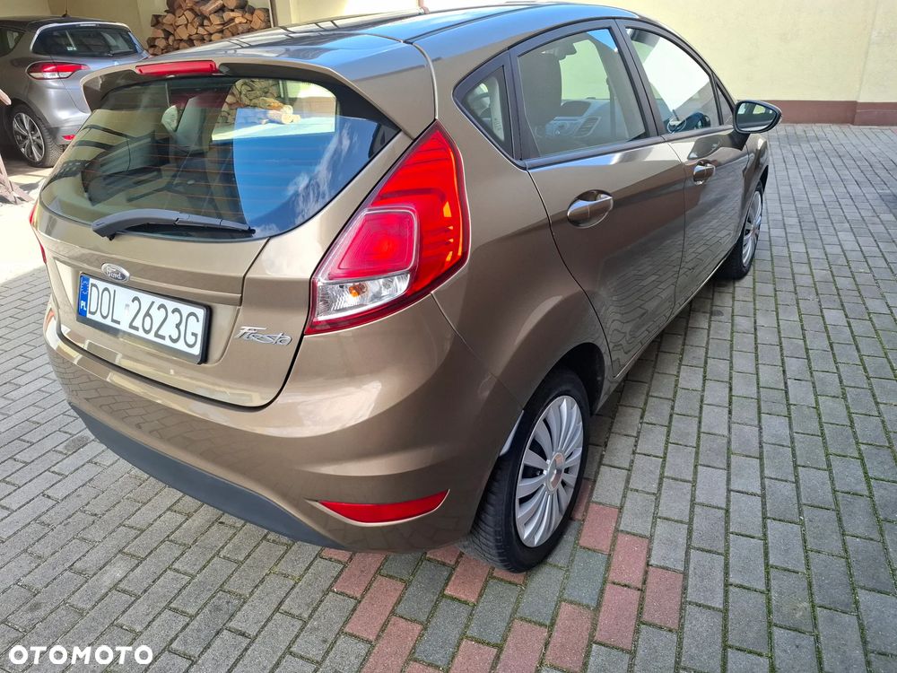 Ford Fiesta 1.5 TDCi Celebration - 8