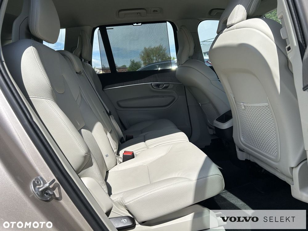 Volvo XC 90 - 29