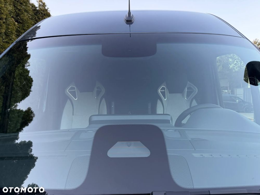 Mercedes-Benz Sprinter - 17