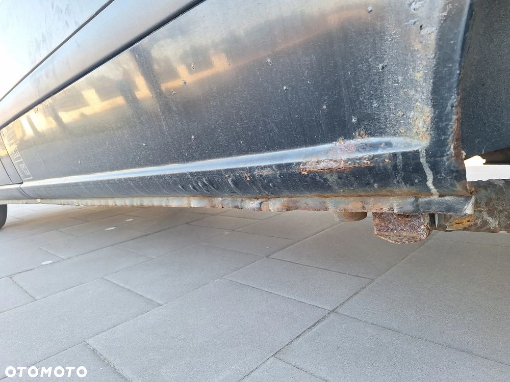 Mercedes-Benz Vito - 10