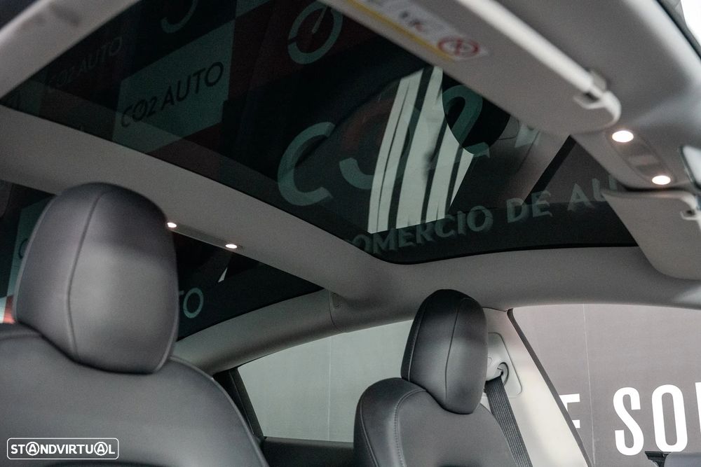 Tesla Model 3 Long Range Tração Traseira - 9