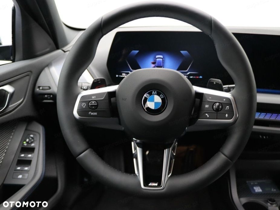 BMW Seria 1 120 mHEV - 11
