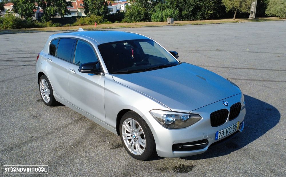 BMW 120 d Sport Line - 2