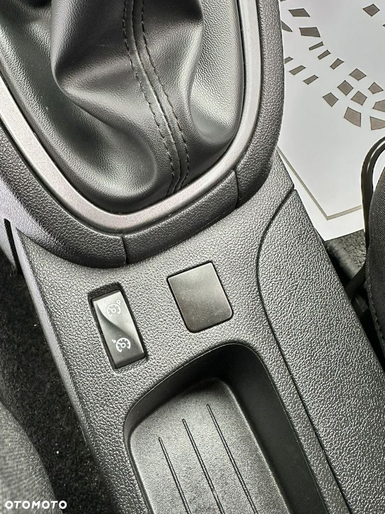 Renault Clio - 14