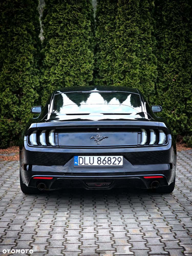 Ford Mustang 3.7 V6 - 4
