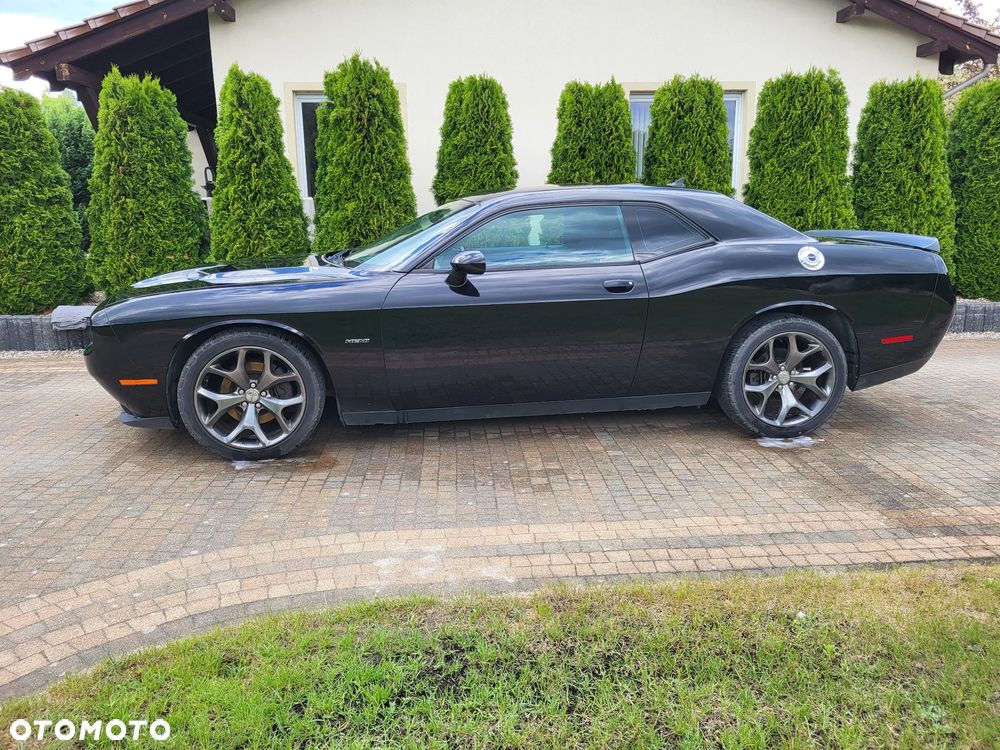 Dodge Challenger Automatik R/T Plus - 2