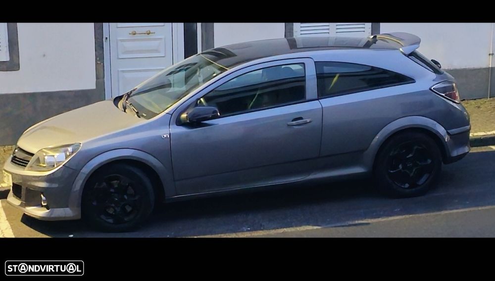 Opel Astra 1.9 CDTI Cosmo - 1