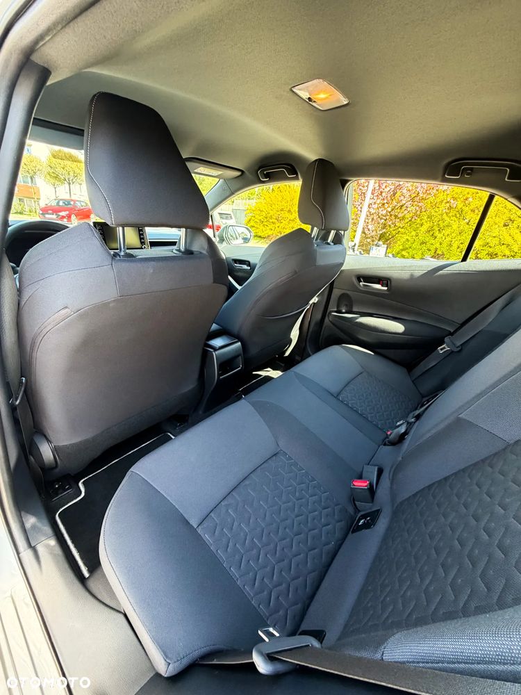 Toyota Corolla 1.8 Hybrid Comfort - 12