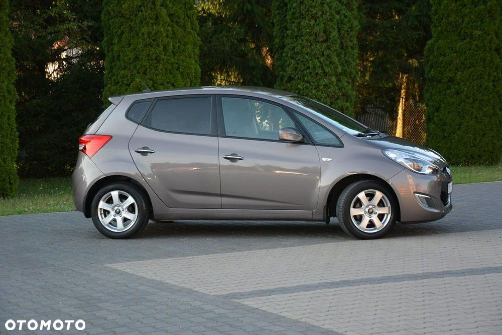 Hyundai ix20 - 11