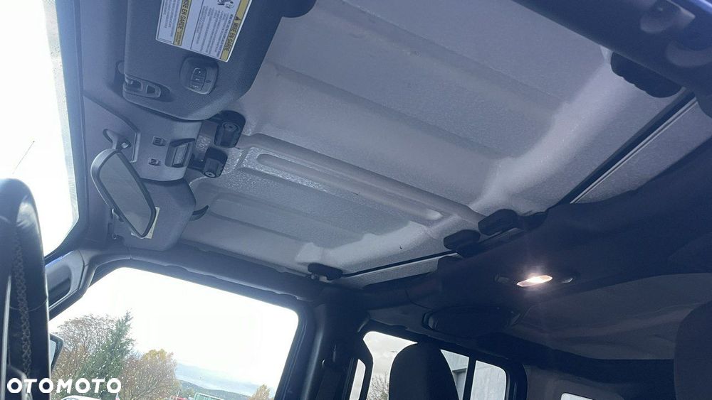 Jeep Wrangler Unlimited 3.6 Automatik Sahara - 22