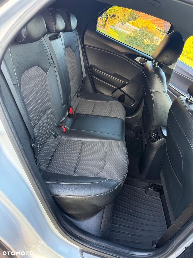 Kia XCeed 1.0 T-GDI OPF Vision - 13