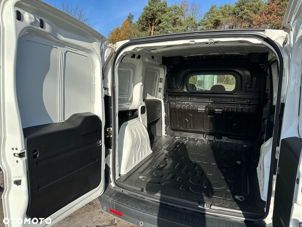 Fiat Doblo - 10