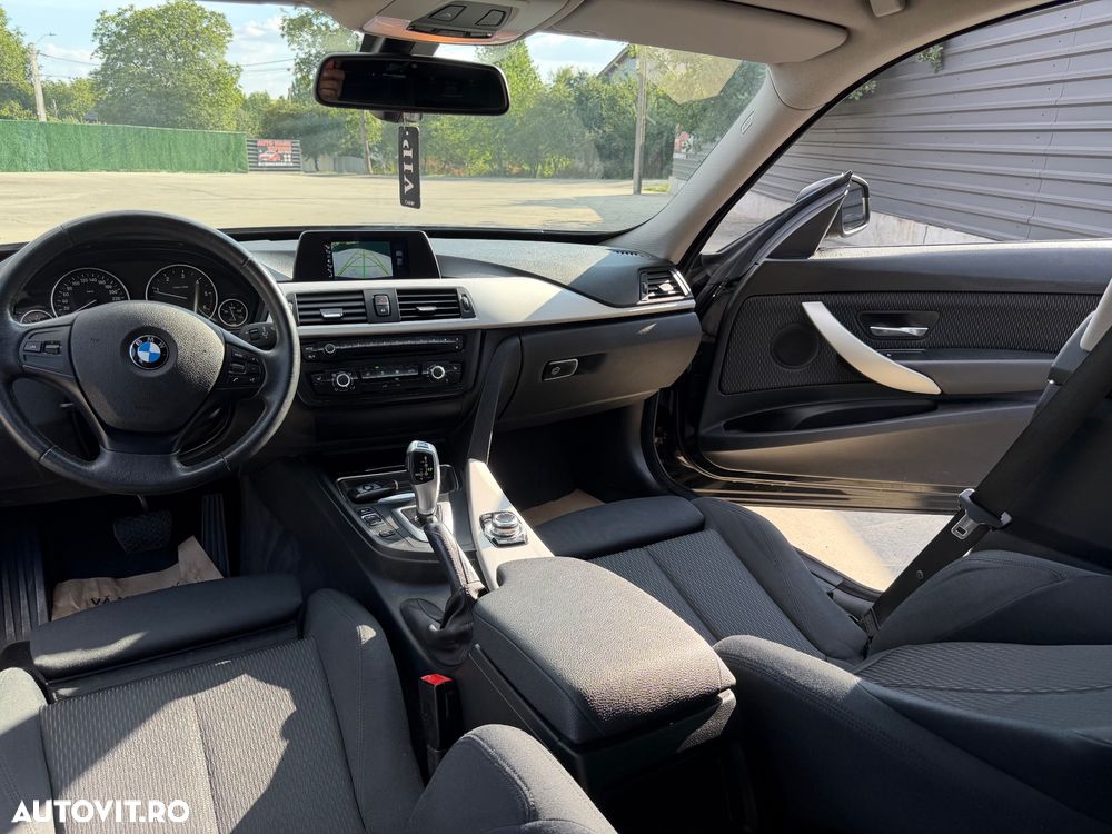 BMW Seria 3 320d xDrive Aut. - 7