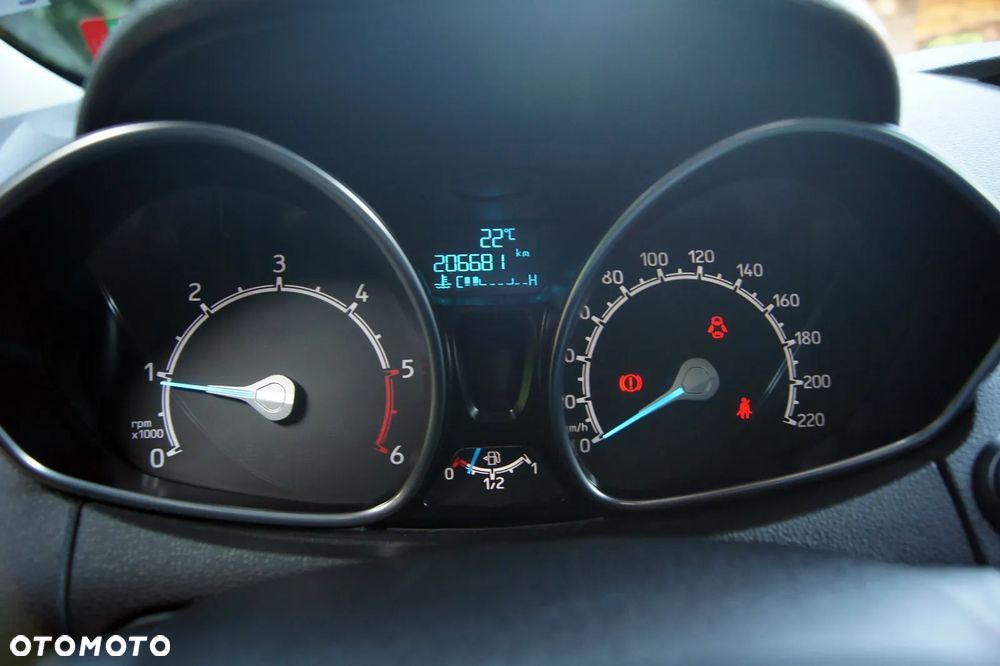 Ford EcoSport 1.5 EcoBlue Titanium ASS - 27