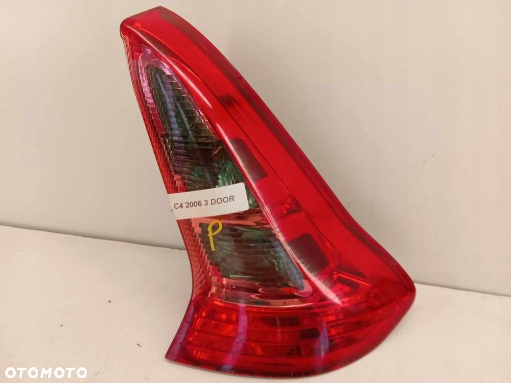 LAMPA PRAWA TYLNA TYŁ CITROEN C4 3D 04-08 - 1