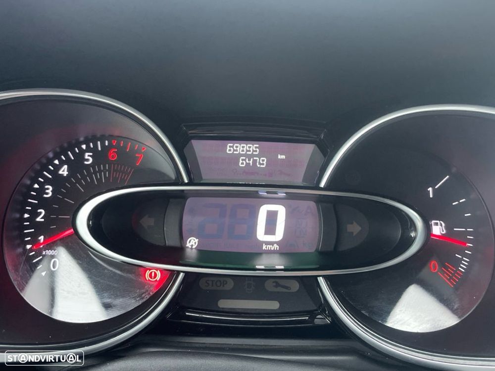 Renault Clio Sport Tourer 0.9 TCe Limited - 3