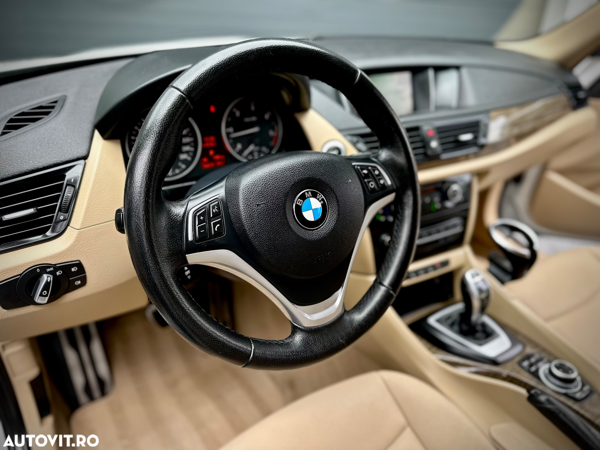 BMW X1 - 16
