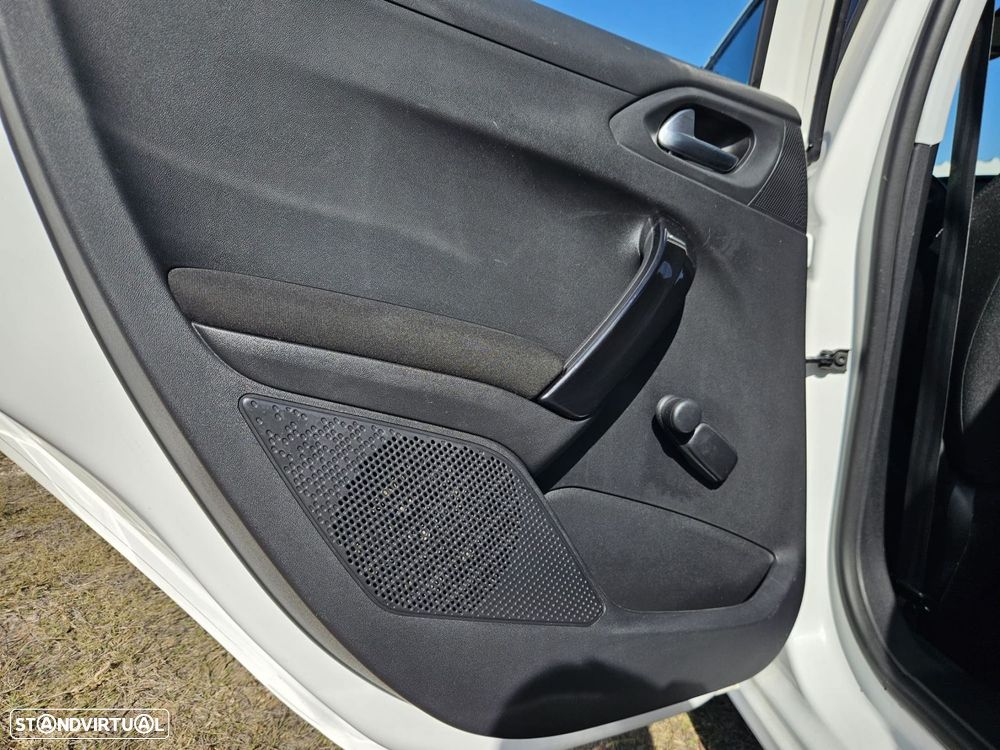 Peugeot 208 1.4 HDi Active - 45