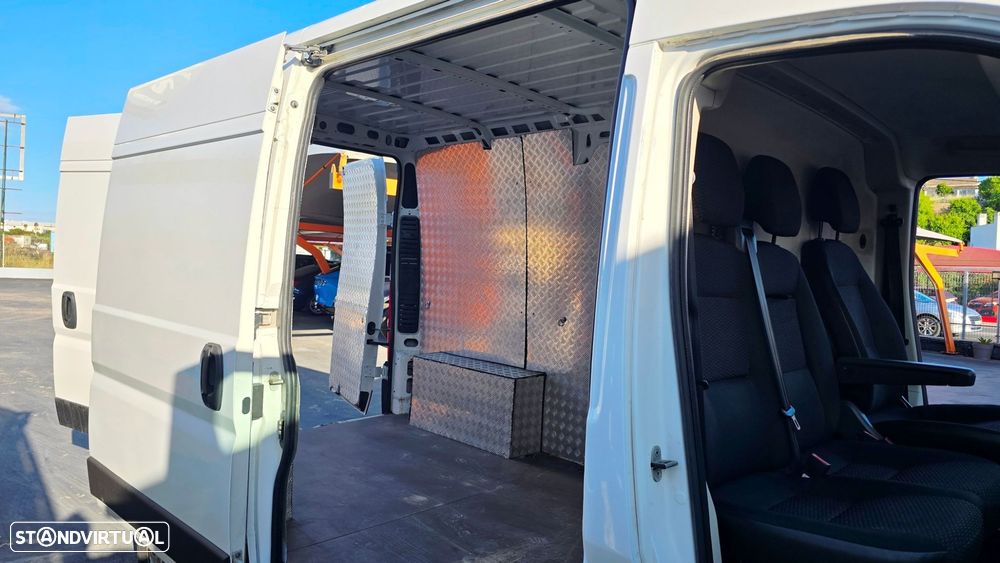 Peugeot Boxer 2.2 BlueHDi 335 L2 CD - 13