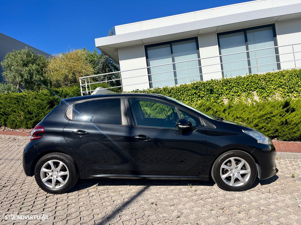 Peugeot 208 1.4 VTi Allure - 7