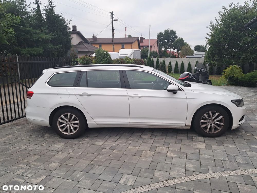 Volkswagen Passat 2.0 TDI BMT Comfortline - 3