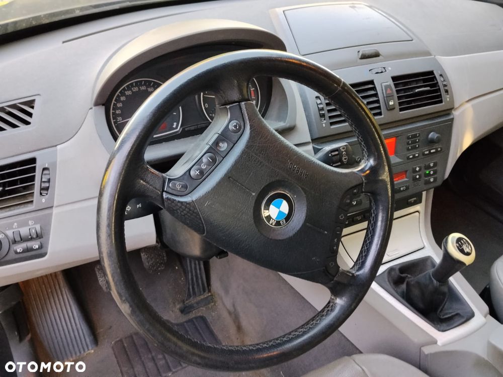 BMW X3 3.0d - 9
